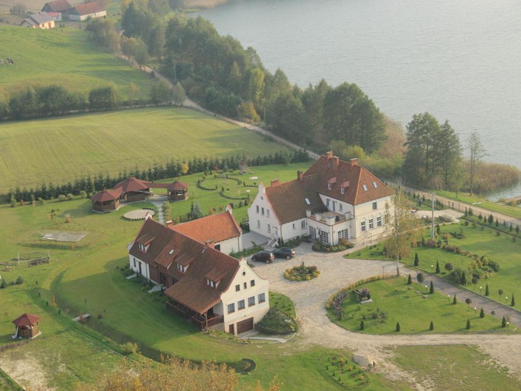 Bed and Breakfast Gosciniec Rycerski Paprotki Exterior foto